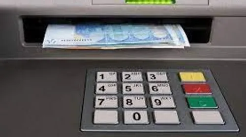 Des distributeurs de billets bientôt dans les débits de tabac! 